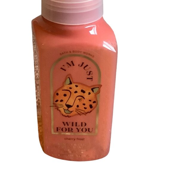 Bath & Body Works "Wild For You" Cherry Frost Foaming Hand Soap 8.75 Fl Oz - Picture 2 of 5